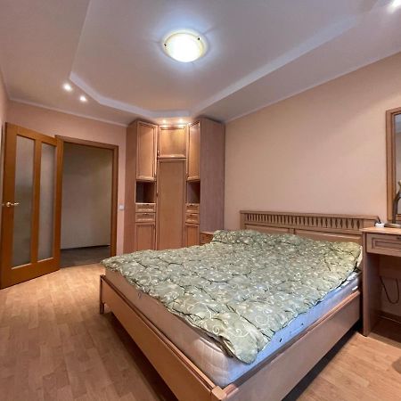 Apartment Mala Zhytomyrska 10 Киев Экстерьер фото