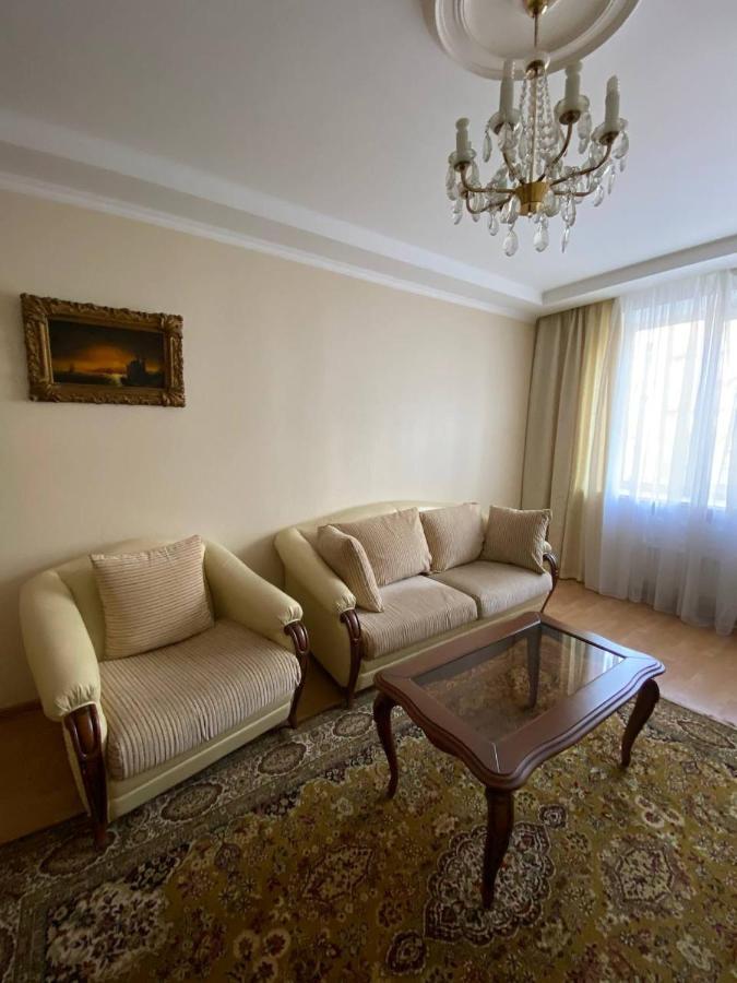 Apartment Mala Zhytomyrska 10 Киев Экстерьер фото
